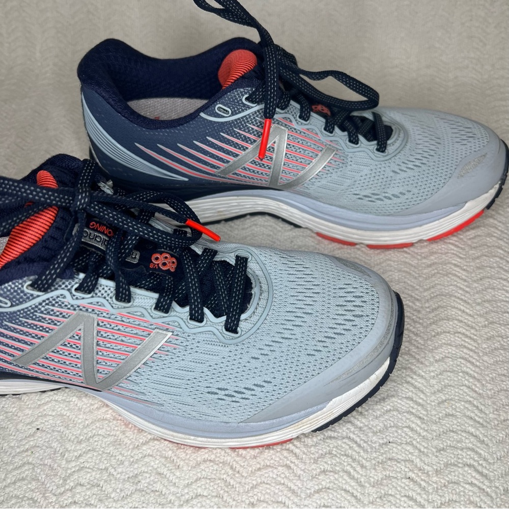 new balance / 880 light porcelain blue orange sneakers size 7 - Picture 2 of 8